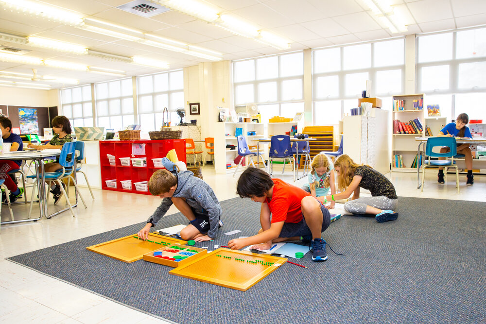 This image has an empty alt attribute; its file name is Post1.jpg